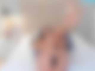 AriaaMoon's Live Sex Cam Show