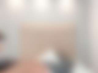 AriaaMoon's Live Sex Cam Show