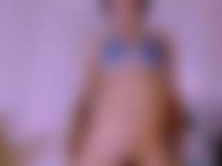 Live cam show with Karoline-miss - Tease on Camsoda
