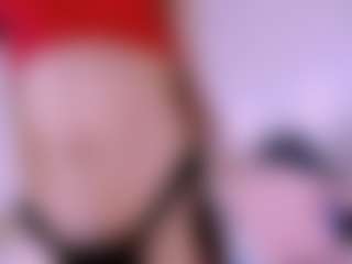 Live cam show with Karoline-miss - Black Hair on madthumbs