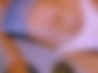 Live cam show with Karoline-miss - Tease on Camsoda