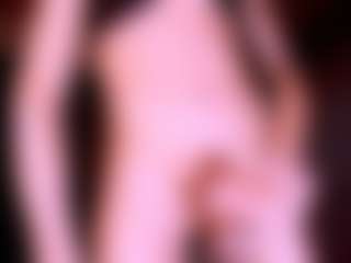 Live cam show with Karoline-miss - Black Hair on TeamSkeetLive
