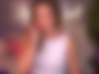KissableKira's Live Sex Cam Show
