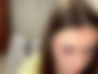 Live cam show with Stephani - Facial Piercings on Camiplay Live