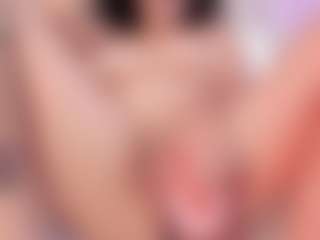 Live cam show with SaraRossi - Average on Camsoda