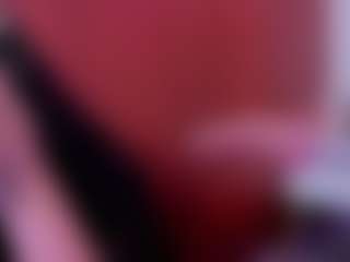 Live cam show with SaraRossi - Dirty Talk on CamClone