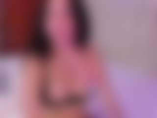 SaraRossi's Live Sex Cam Show