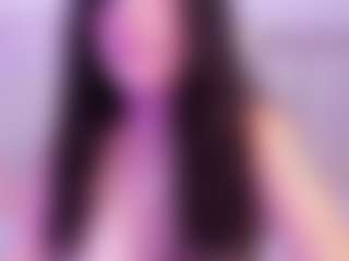 Live cam show with SaraRossi - Handjob on livesuperchat.net