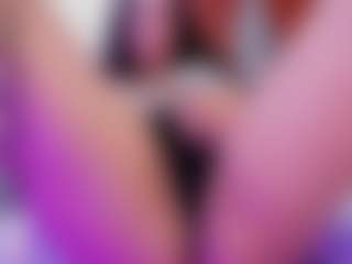 Live cam show with SaraRossi - Amateur on xxxlivecams.org