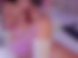 Spettacolo in cam dal vivo con SaraRossi - Fuck Machine su Camsoda