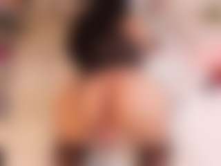 SaraRossi's Live Sex Cam Show