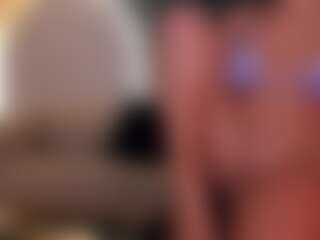 GiannaBrookss Live-Sex-Cam-Show