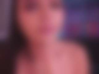 JulietteMoreau's Live Sex Cam Show