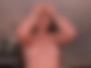 JulietteMoreau's Live Sex Cam Show