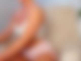 Live cam show with Stella-Leee - College on live18s.com