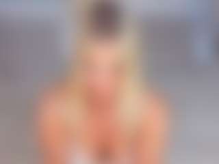 Stella-Leee's Live Sex Cam Show