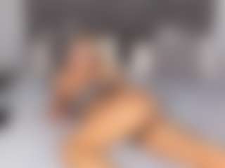 Live cam show with Stella-Leee - College on https://playwithruby.com