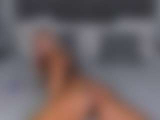Live cam show with Stella-Leee - College on https://playwithruby.com
