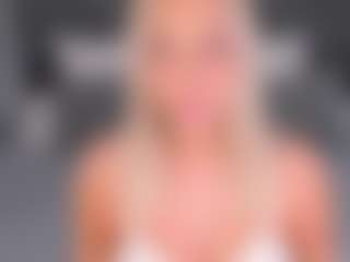 Live cam show with Stella-Leee - Public on ObeyMaria