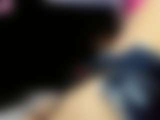 CuteMiaaa's Live Sex Cam Show