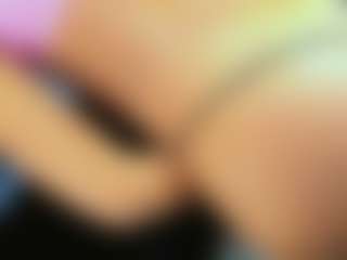 Daniiela-Foxx's Live Sex Cam Show