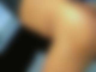 Live cam show with Daniiela-Foxx - Flat Chested on Pornisteam.com