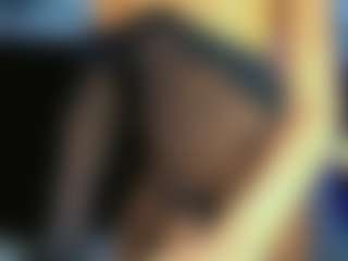 Live cam show with Daniiela-Foxx - Black on SmokeAndPoke