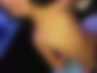 Daniiela-Foxx's Live Sex Cam Show