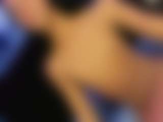 Live cam show with Daniiela-Foxx - Brown Eyes on Camsoda