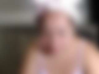 DannaHot22's Live Sex Cam Show