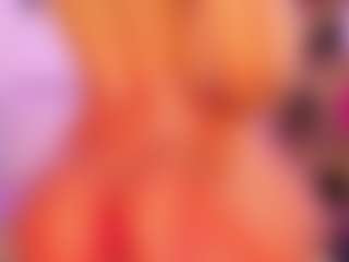 Live cam show with Tylla - Domination on AdultVida.com