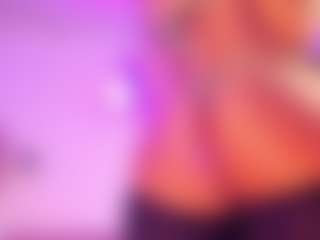 Live cam show with Tylla - Brown Hair on Soda Cam