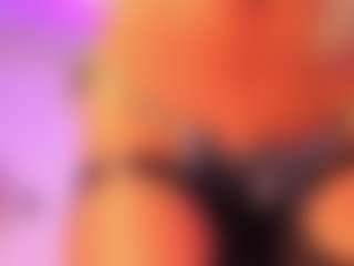 Live cam show with Tylla - Ride Torso on SxyPornLive