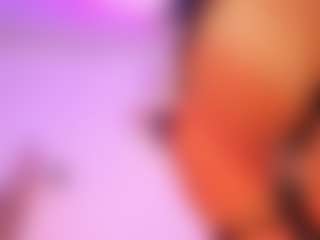 Live cam show with Tylla - Small Tits on makecum.org
