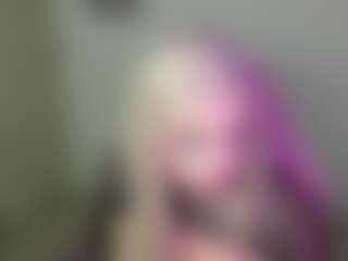 Show de cam en direct avec mimicutedoll - Average sur Camsoda