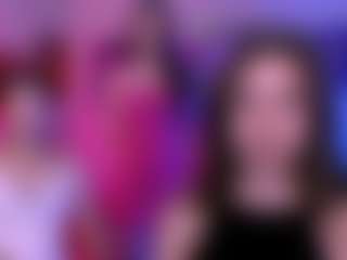 amalialowell's Live Sex Cam Show