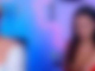 Live cam show with amalialowell - Upskirt on Dolls Live
