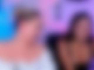 Live cam show with amalialowell - Spanking on sexylive.show