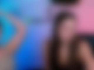 Live cam show with amalialowell - Brown Hair on Camsoda