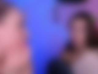 Live cam show with amalialowell - Spanking on Camiplay Live