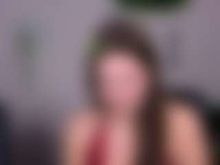 Live cam show with amalialowell - Spanking on Fling VIP Chat