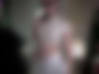 Live cam show with Ave - Twerking on 1on1-livenow