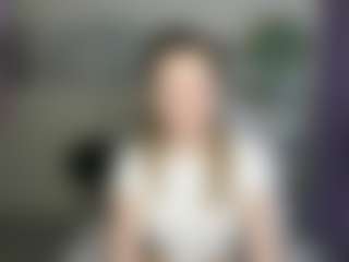Ave's Live Sex Cam Show