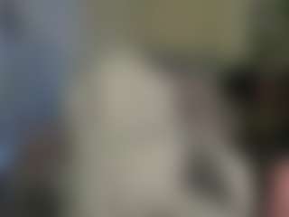 Live cam show with Ave - Upskirt on Cam Slut