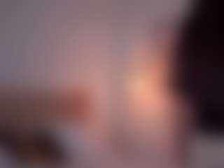 AzaleeSchabel's Live Sex Cam Show
