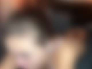 Live cam show with TrinaSmathers - Spank Brown Hair on Soda Cam