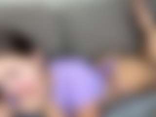 Live cam show with TrinaSmathers - Smoking on fuck-show.com