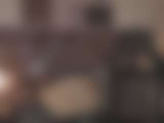 Live cam show with Emma-Vloss - Cum In Pussy on livesuperchat.net
