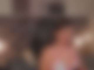 Live cam show with Emma-Vloss - Cum In Pussy on Camsoda