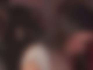 Live cam show with Emma-Vloss - Young Adult on Camsoda